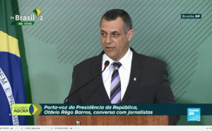 Amazonie: Bolsonaro accepte finalement une aide étrangère, sous conditions
