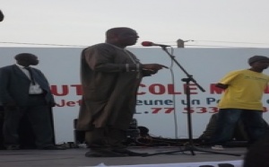 Cheikh Tidiane Gadio dépose sa candidature cet après-midi