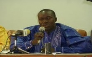 Le sens de l’engagement 	 DËUG MOO WOOR « La vérité est apparue en provenance de la Vérité »  Regrouper toutes les bonnes vertus pour construire un pays prospère.