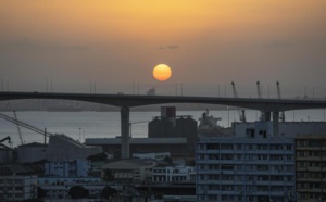 Gaz naturel liquéfié: Total rachète les parts d'Anadarko au Mozambique