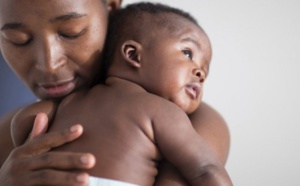 Les lingettes et laits de toilette pour bébé peuvent être nocifs