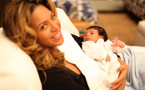 Premières photos de Beyonce et de sa fille Blue Ivy Carter