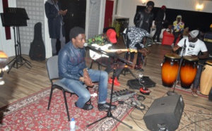 VIDEO: découvrez les répétitions de Waly Seck pour sa soirée de ce samedi au Dôme à Paris
