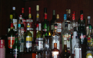 Pour s'enivrer: Sidy Makhtar Mboup vole des bouteilles d’alcool dans un bar