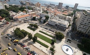La place de l'indépendance toujours impénétrable