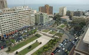 APRÈS UNE SEMAINE D’AFFRONTEMNTS, LE CENTRE-VILLE DE DAKAR RENOUE AVEC LA QUIÉTUDE