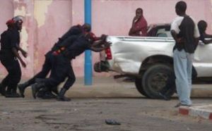 Même leur véhicule n'en peut plus