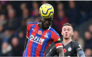 Crystal Palace : Cheikhou Kouyaté touché à la tête !