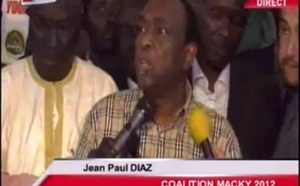 Jean Paul Diaz tient un Point de Presse Au QG de Macky