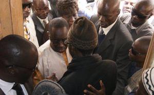 [Photos - Vidéos]  "Y en a marre" expose ses préoccupations au candidat Macky Sall -