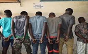 Cybercriminalité: les 50 Nigérians placés sous mandat de dépôt