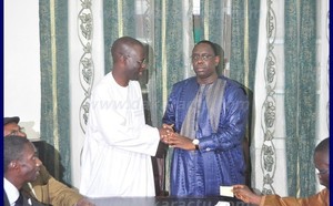 Cheikh Bamba Dieye : "Si nous devions payer pour soutenir Macky Sall, nous allions le faire"