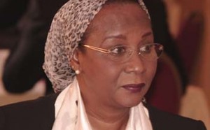 Nancy Ngom Ndiaye soupçonnée de rouler pour Macky Sall