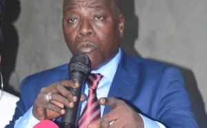  Faux mariage avec Youssou Ndour : Kouthia s'en prend à Mbathio Ndiaye (vidéo)