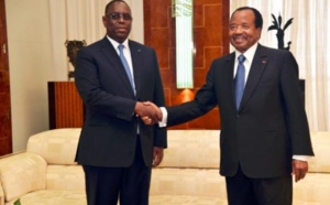Le paradoxe: Macky Sall isole Karim Wade et déroule le tapis rouge à Achille Mbembé