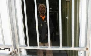 Interpellé en possession d’un gourdin et d’un couteau : Le "Thiantacoune" rappelle au flic le Ndiguel de son marabout