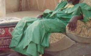 Le Khalife de Darou Mousty donne un Ndigël