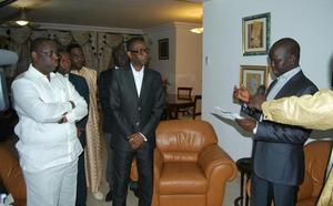Exclusif : Les radios Zik Fm et Rfm préparent un coup de force pour proclamer une victoire de Macky Sall dés la fermeture des bureaux de vote (Xamle.net)