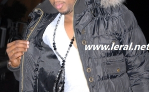 Le top model Aziz fashion créateur de colliers