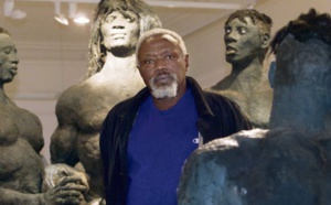 11 décembre 2013, Ousmane Sow devient le premier Africain à entrer dans l’Académie des beaux arts