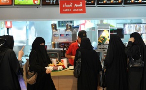 Arabie saoudite : il n’y aura plus de séparation des sexes dans les restaurants