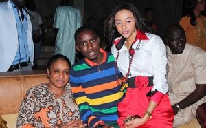 Waly Seck, sa maman et son épouse