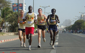 Un Sénégalais et une Gambienne en tête du semi-marathon de Dakar
