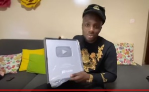 Abba reçoit son trophée silver offert par YouTube et remercie ses abonnés: « yena tax ma ..." (VIDEO)