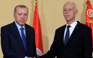 En visite en Tunisie, Erdogan réitère son soutien au gouvernement libyen