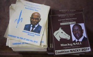 Tribune : Quelles leçons tirées de cet exploit sénégalais en matière d’alternance démocratique ou de la stabilité politique ?