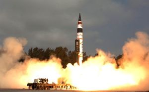 L'Inde tire un missile balistique de longue portée