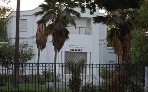 Les sénateurs entérinent la loi sur le report des législatives