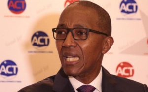 PHOTOS – Usurpation identité: Abdoul Mbaye coince un arnaqueur sur Facebook