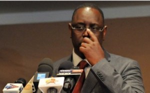 Baisse de la fiscalité sur les salaires à partir de janvier 2013 (Macky Sall)