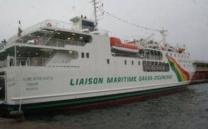 Echouement du bateau Aline Sitoe Diatta (ASD) : « Le dragage du fleuve Casamance, la solution", selon le Dg du Cosama