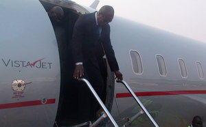John Atta Mills à Dakar pour un mini-sommet sur la Guinée-Bissau