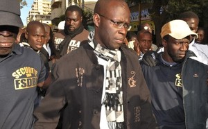 Cheikh Bamba Dièye promet 150 millions à Thiès Est et Thiès Ouest