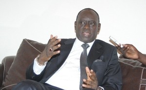 Me El Hadji critique la Rts1: "Vous chantez les louanges de Macky Sall, alors que vous ne le faisiez pas avant"