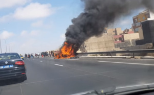 KAWTEF A L'AIDB - UNE VOITURE EXPLOSE DEVANT L'AÉROPORT (VIDEO)
