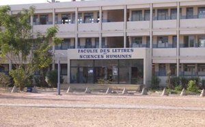 [Vidéo] Les étudiants de la faculté des lettres et sciences humaines accusent le Saes de...