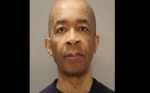 Etats-Unis: Un professeur nigérian dépense des fonds de recherche sur des strip-teaseuses