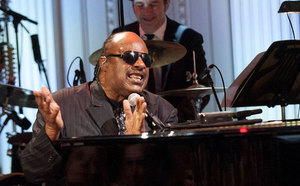 Stevie Wonder : accusé d’inceste