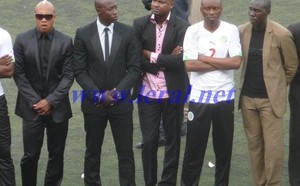 Pickpockets au Stade Demba Diop: El Hadji Diouf se fait voler son calepin, Eumeu Sène retrouve son portable…