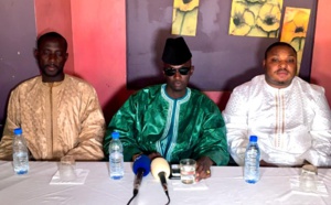 De jeunes « Mbacké-Mbacké » contre Pape Alé Niang : « Son  livre sur le COUD est un tissu de mensonges … »