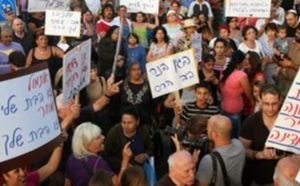 L'afflux de clandestins africains divise Israël