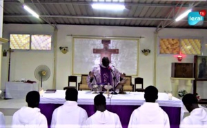 VIDEO - Mercredi des Cendres à la paroisse Saint Paul de Grand-Yoff