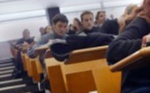 Les étudiants étrangers constituent 41 % des doctorants en France