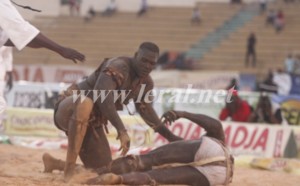 [Vidéo et photos] Thieck surclasse Soulèye Dop