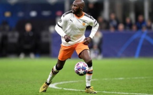 Coronavirus. Cinq joueurs de Valence contaminés, dont le Français Eliaquim Mangala