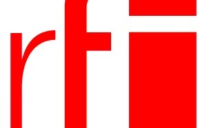 RFI A DAKAR : Chassé-croisé entre Laurent Correau et Karine Franck